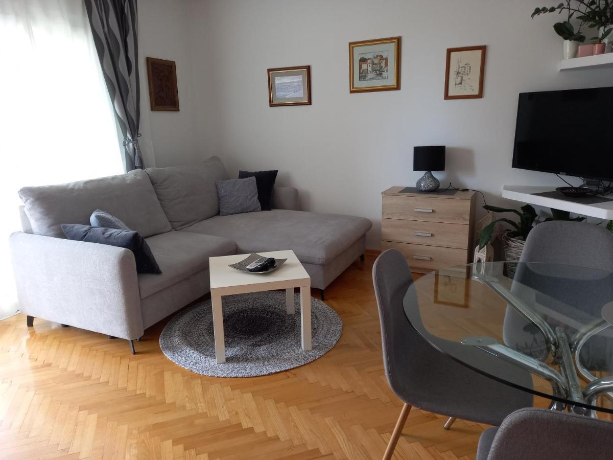 Apartments Anita Crikvenica Eksteriør billede