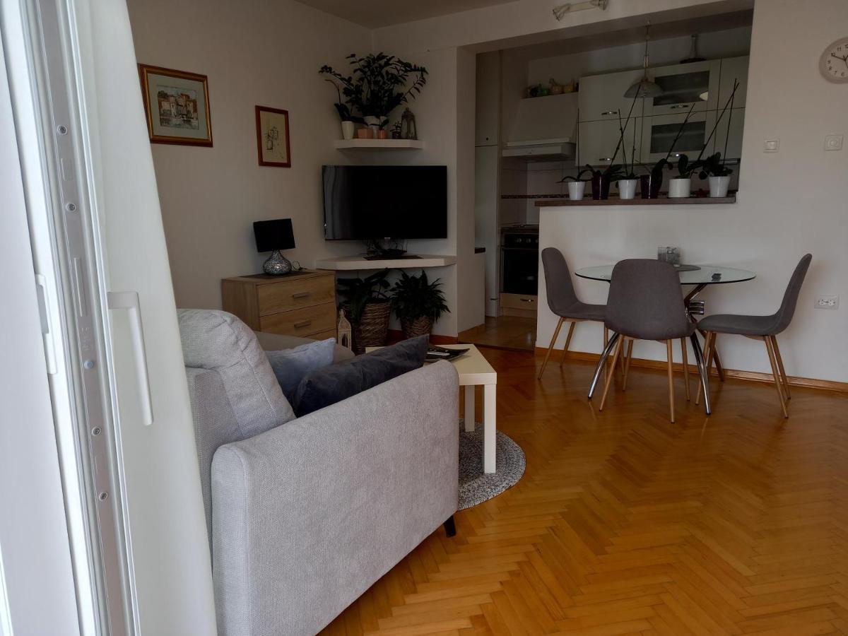 Apartments Anita Crikvenica Eksteriør billede