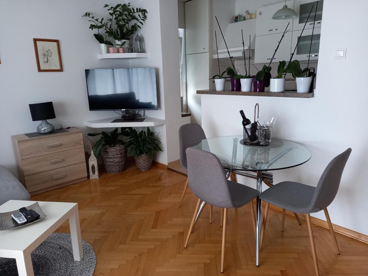 Apartments Anita Crikvenica Eksteriør billede